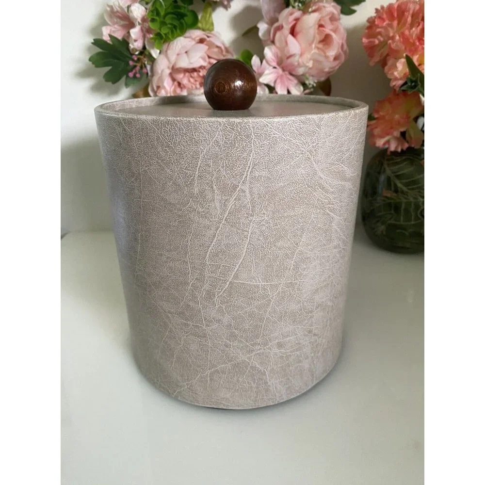 Made In USA‎ Wescon Taupe Leatherette and Wood 3-Quart Insulated Ice Bucket MCM